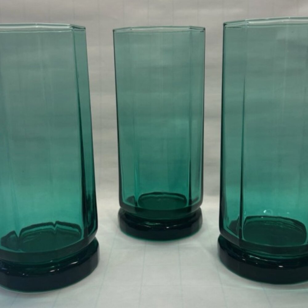 3 ANCHOR HOCKING Essex Emerald Green 10 Panel Glass Tumblers